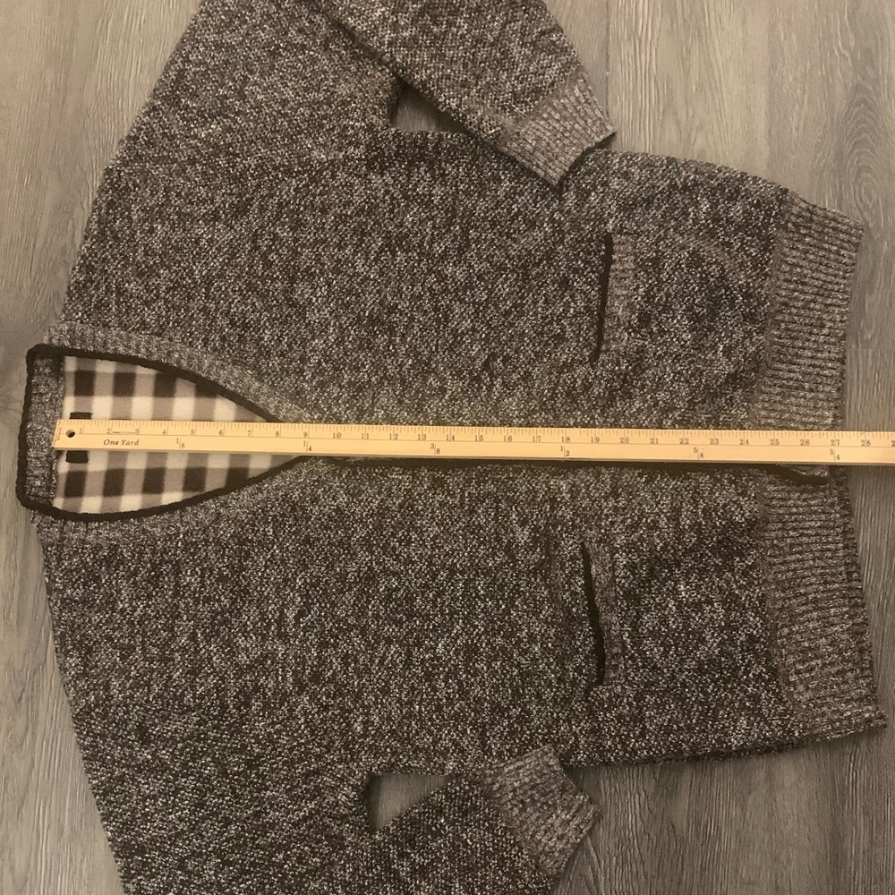 GIOBERTI All Poly Button Down Sweater - image 6